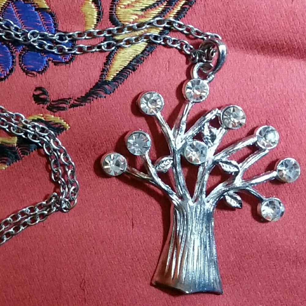 TREE OF LIFE NECKLACE